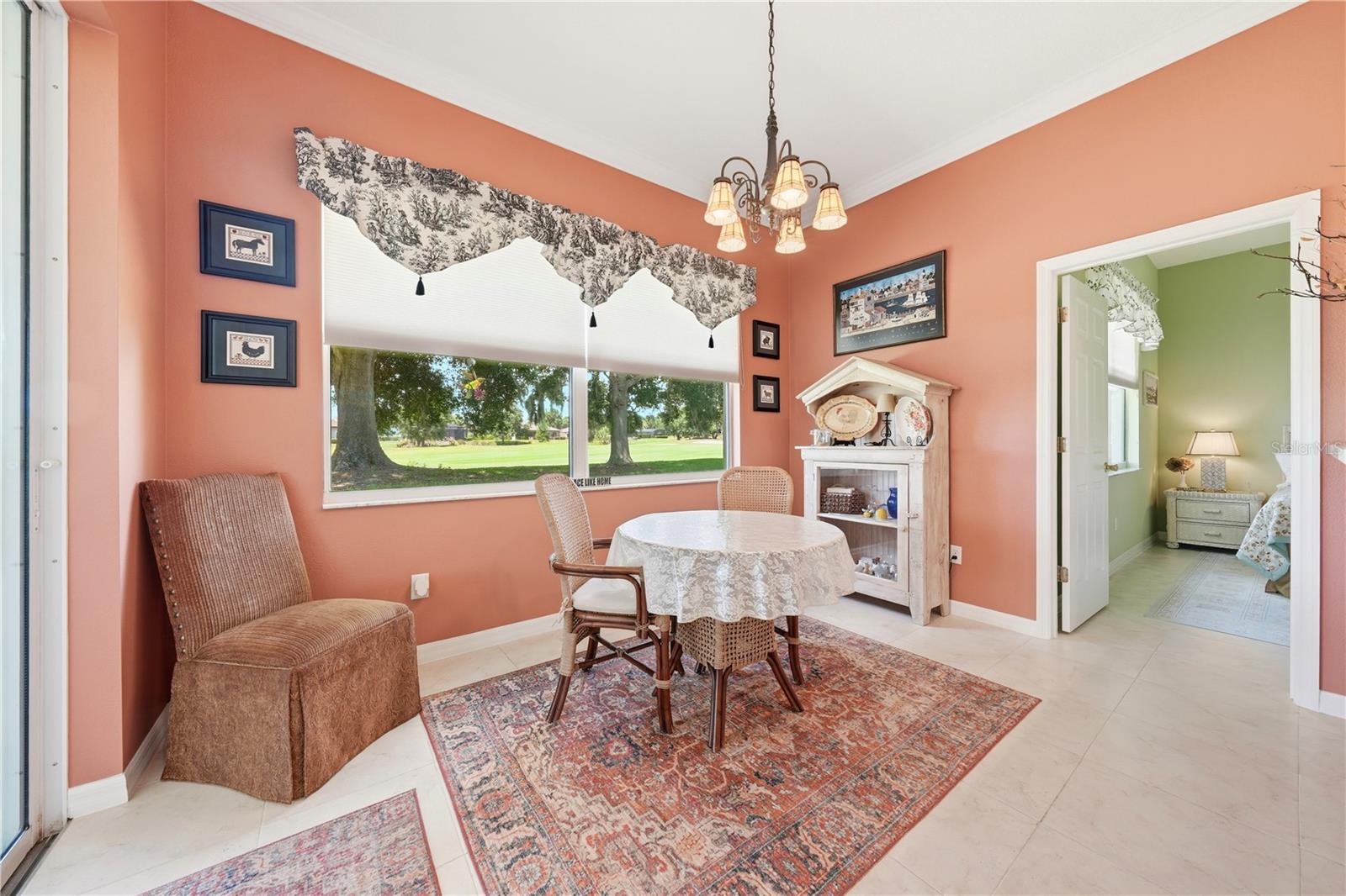 5453 Grove Mnr Property Photo 10