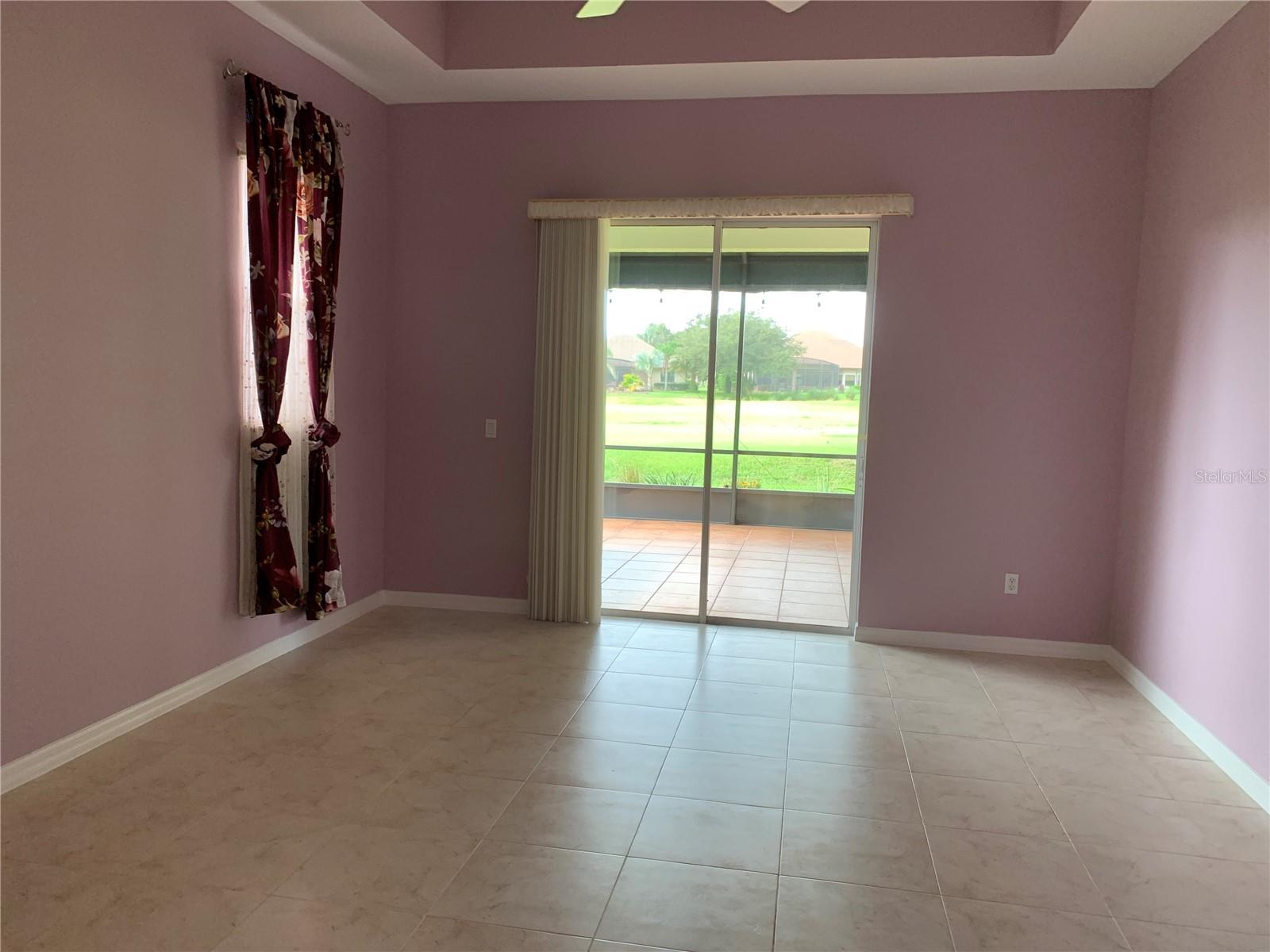 5453 Grove Mnr Property Photo 14