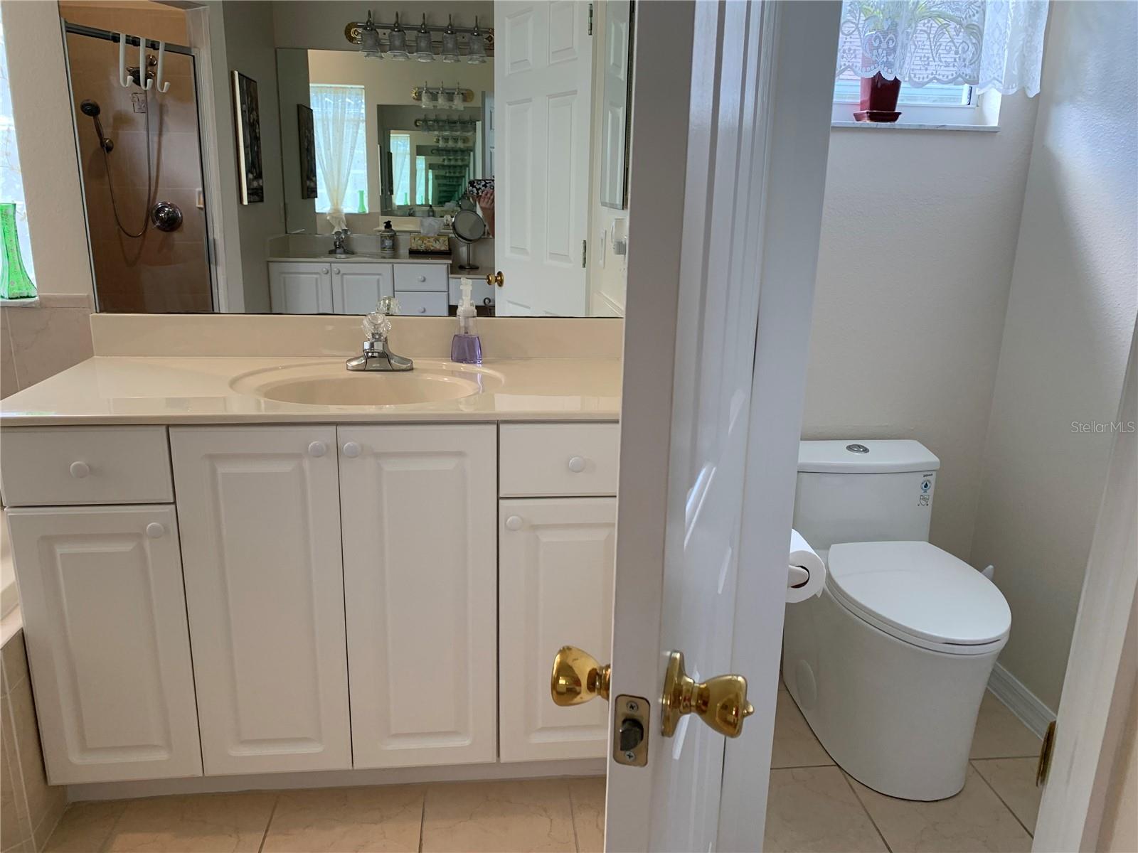 5453 Grove Mnr Property Photo 17