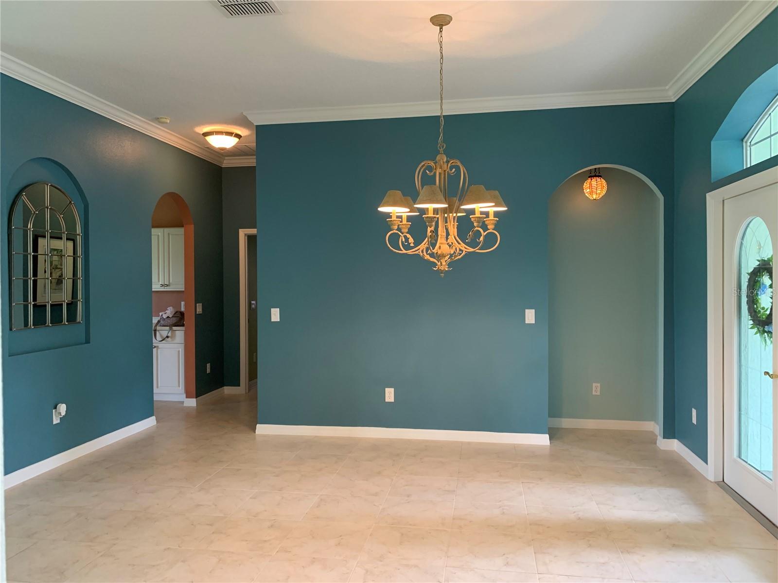 5453 Grove Mnr Property Photo 26