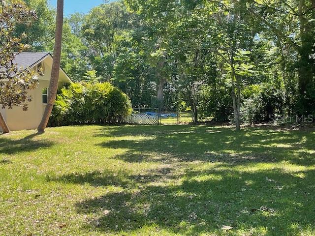 1231 Se 40th Ct Property Photo 2