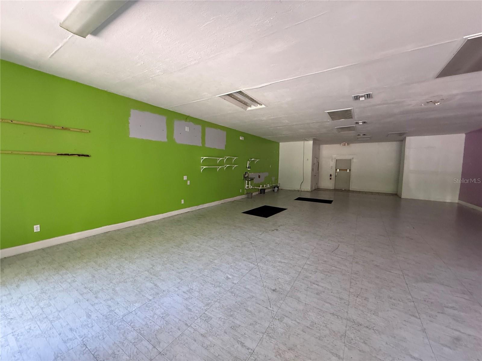 3380 Se Lake Weir Ave #g Property Photo 3
