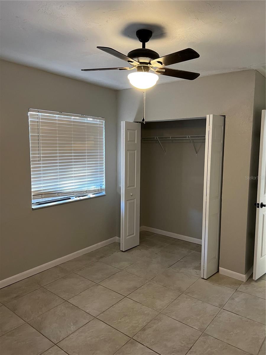 1606 Nw 20th Ct Property Photo 5