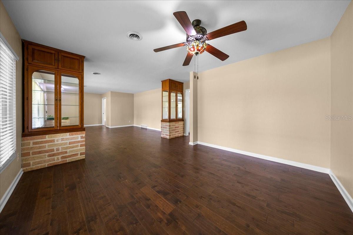 2333 E Fort King St Property Photo 13