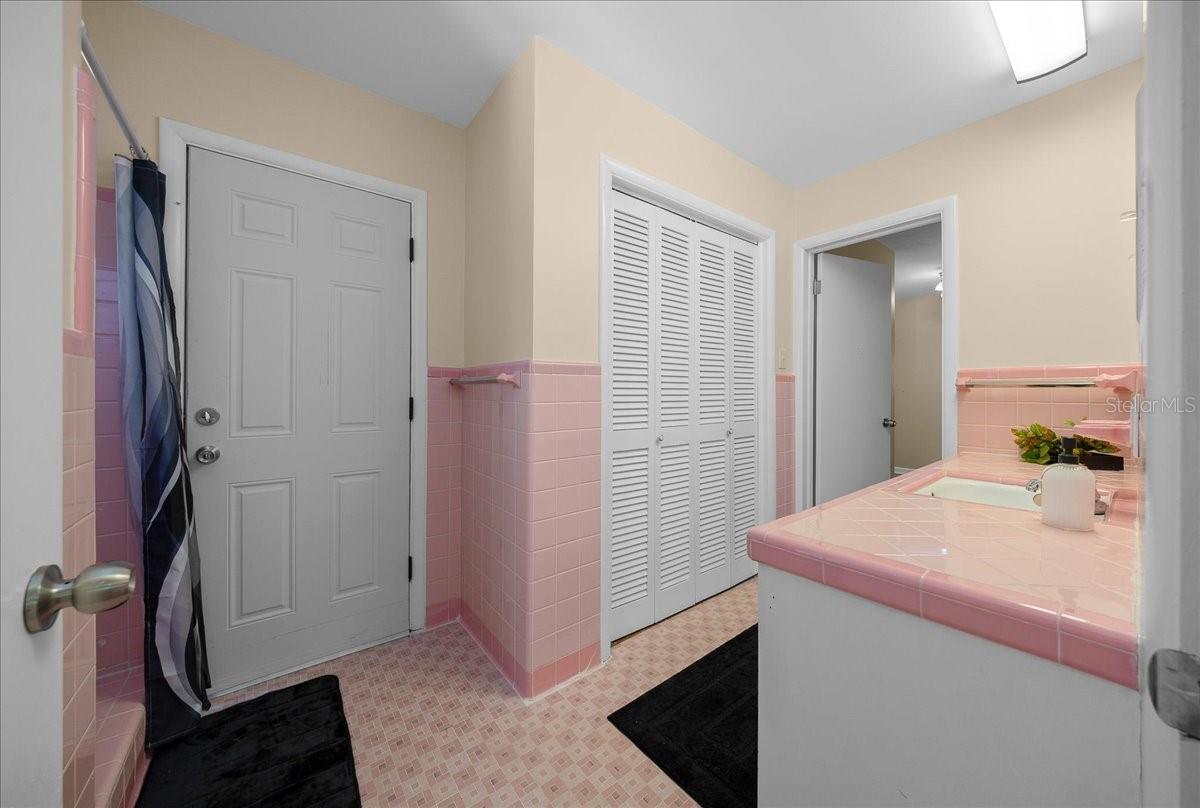 2333 E Fort King St Property Photo 23
