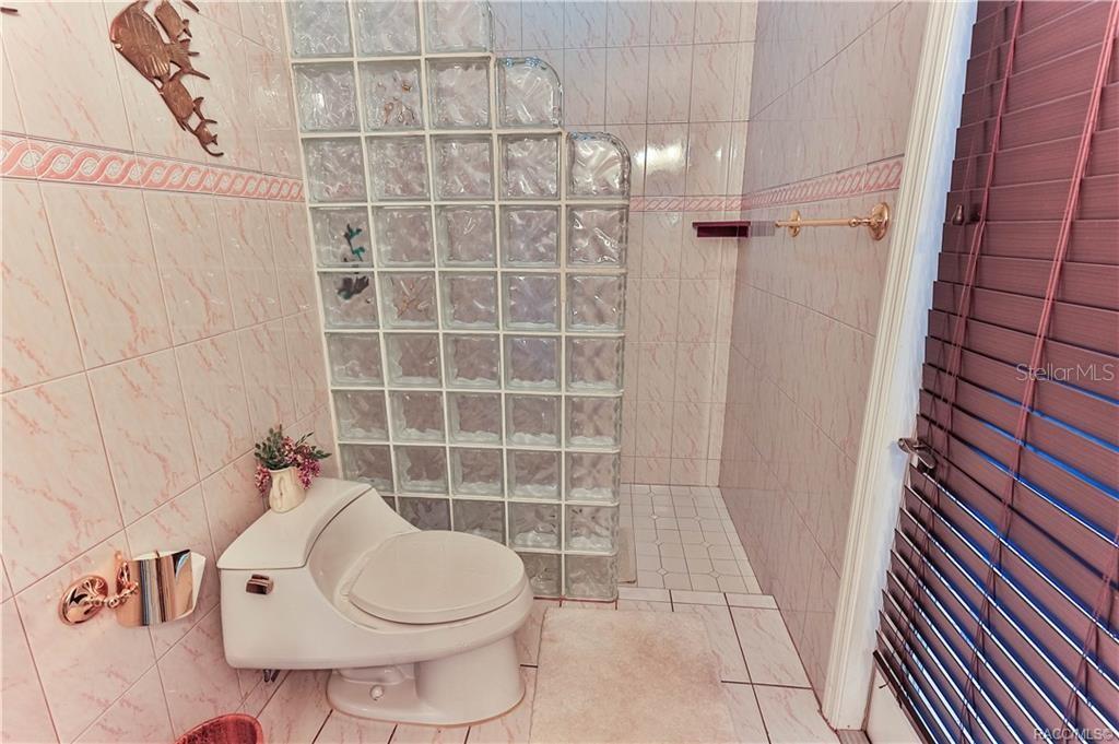 5215 N Honeycreek Ter Property Photo 31