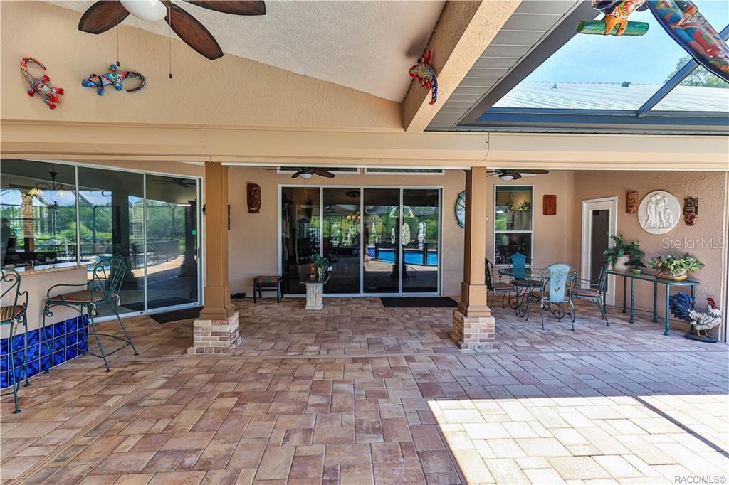 5215 N Honeycreek Ter Property Photo 43