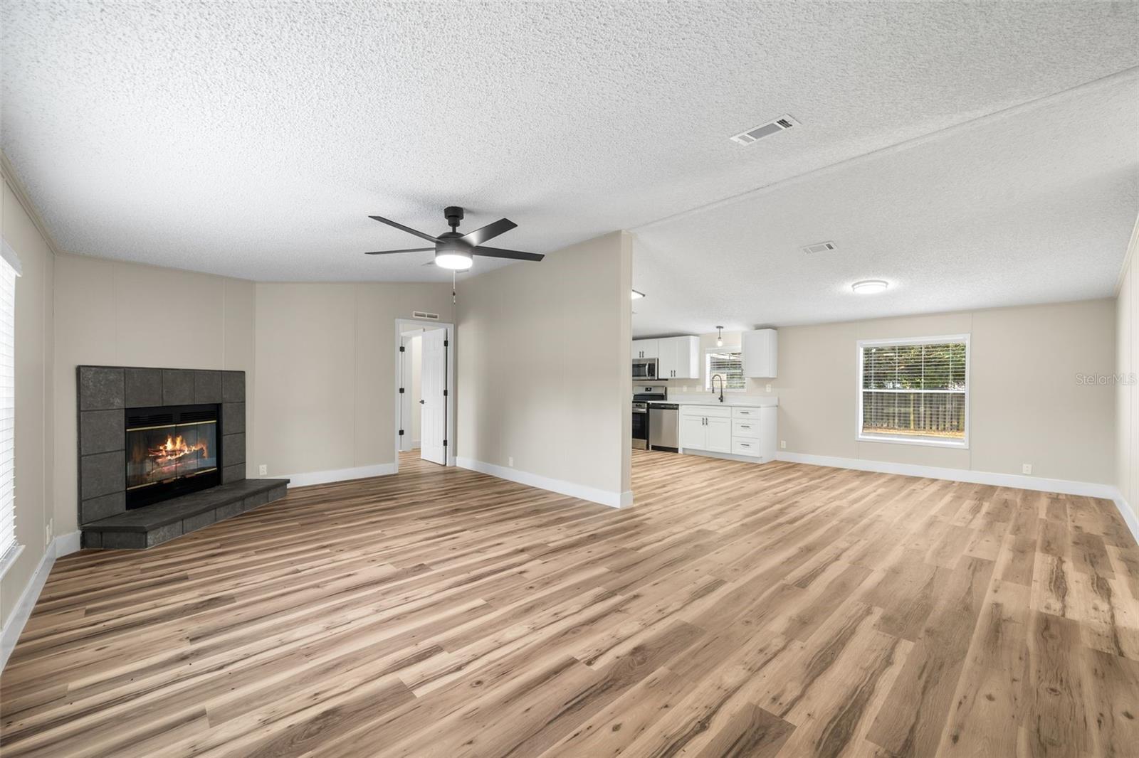 11330 Ne 84th Ct Property Photo 5