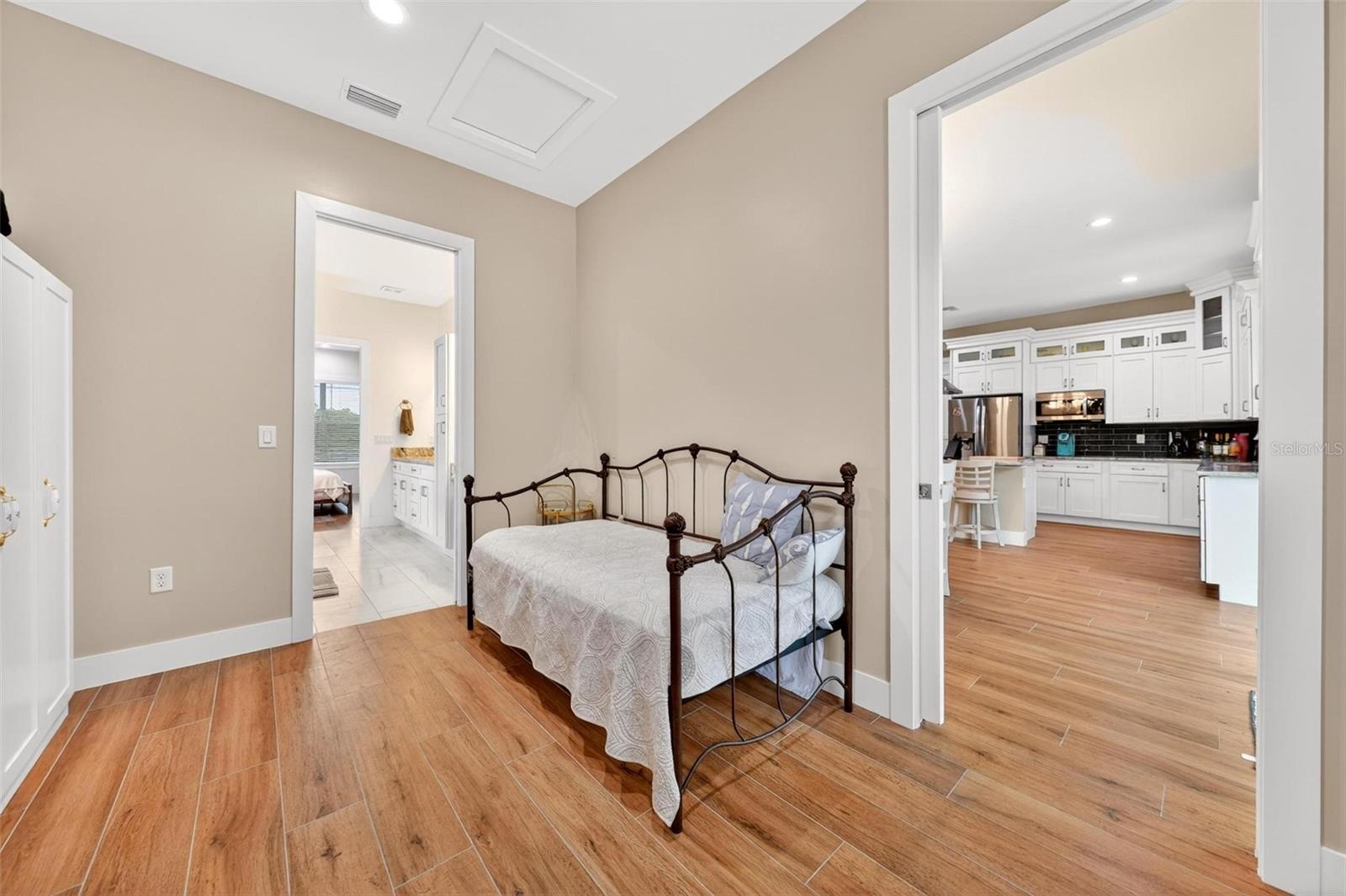 11257 Nw 50th Ln Property Photo 43
