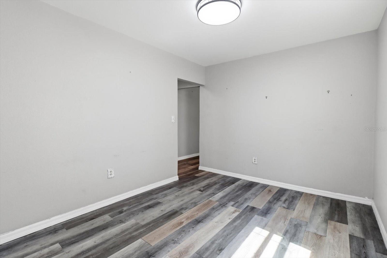 20707 Walnut St Property Photo 14