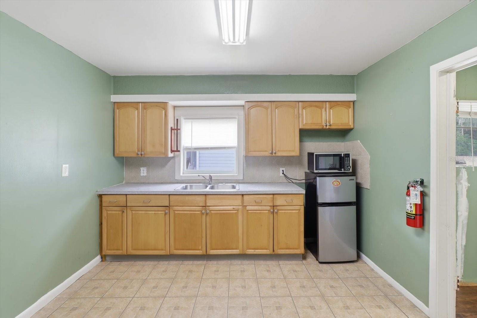 20707 Walnut St Property Photo 47