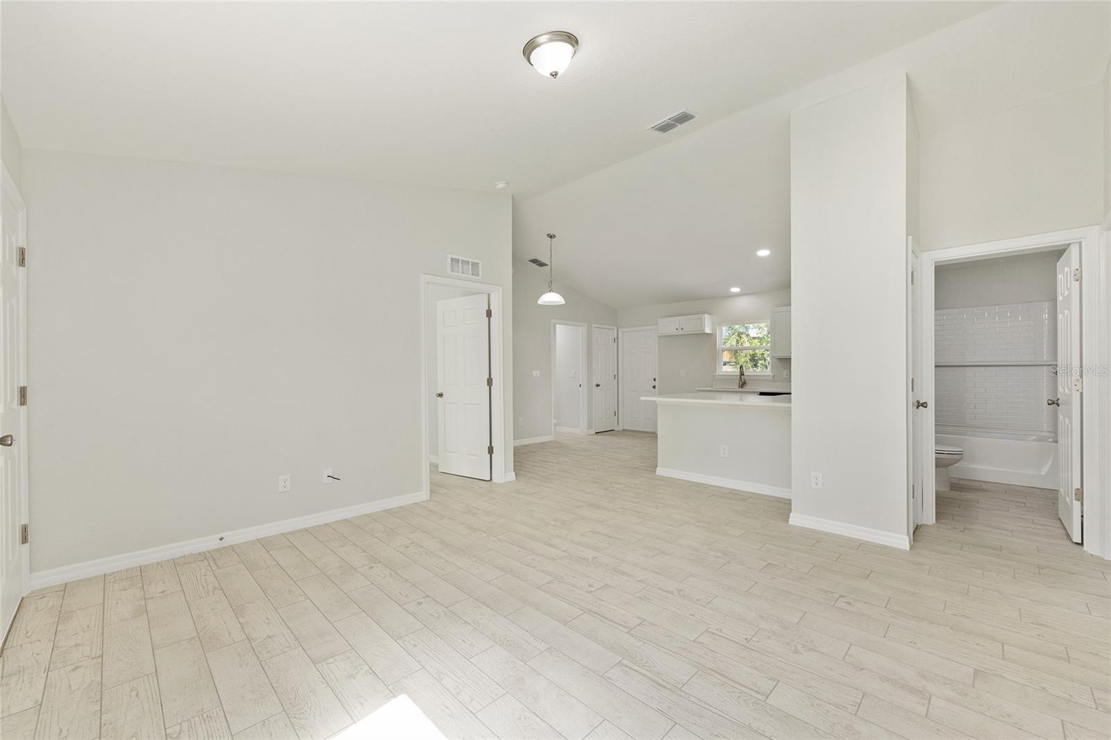 29 Juniper Pass Ln Property Photo 15