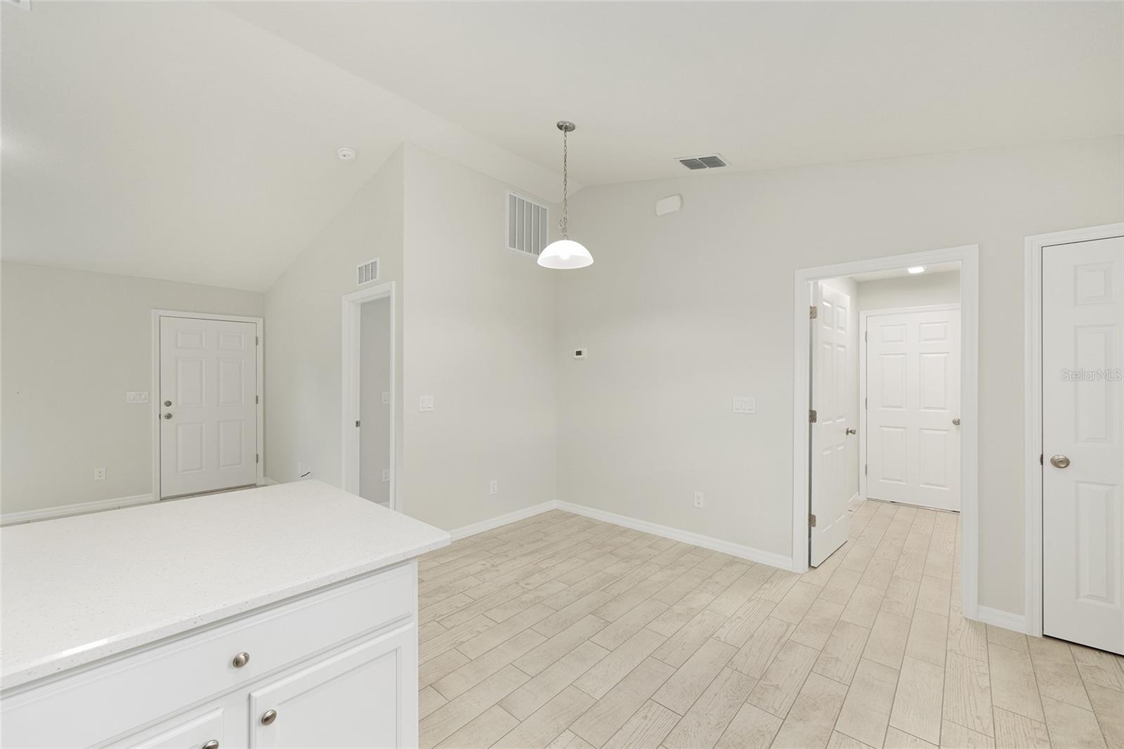29 Juniper Pass Ln Property Photo 24