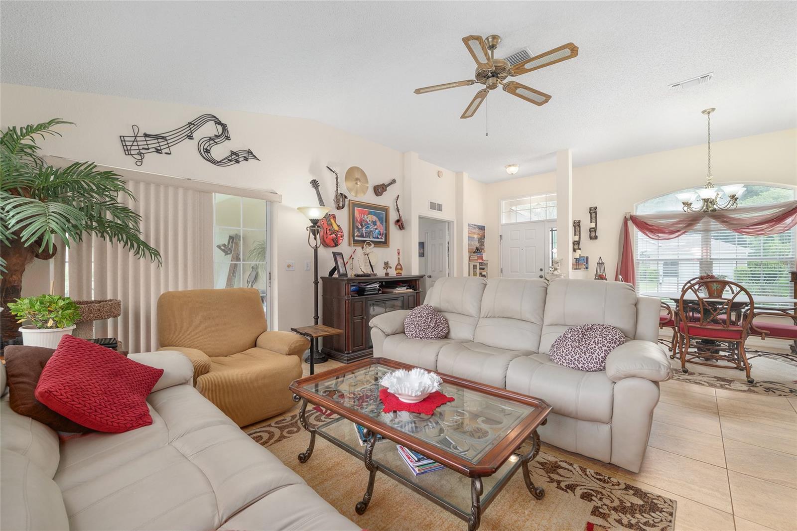 11563 Sw 74th Ct Property Photo 7