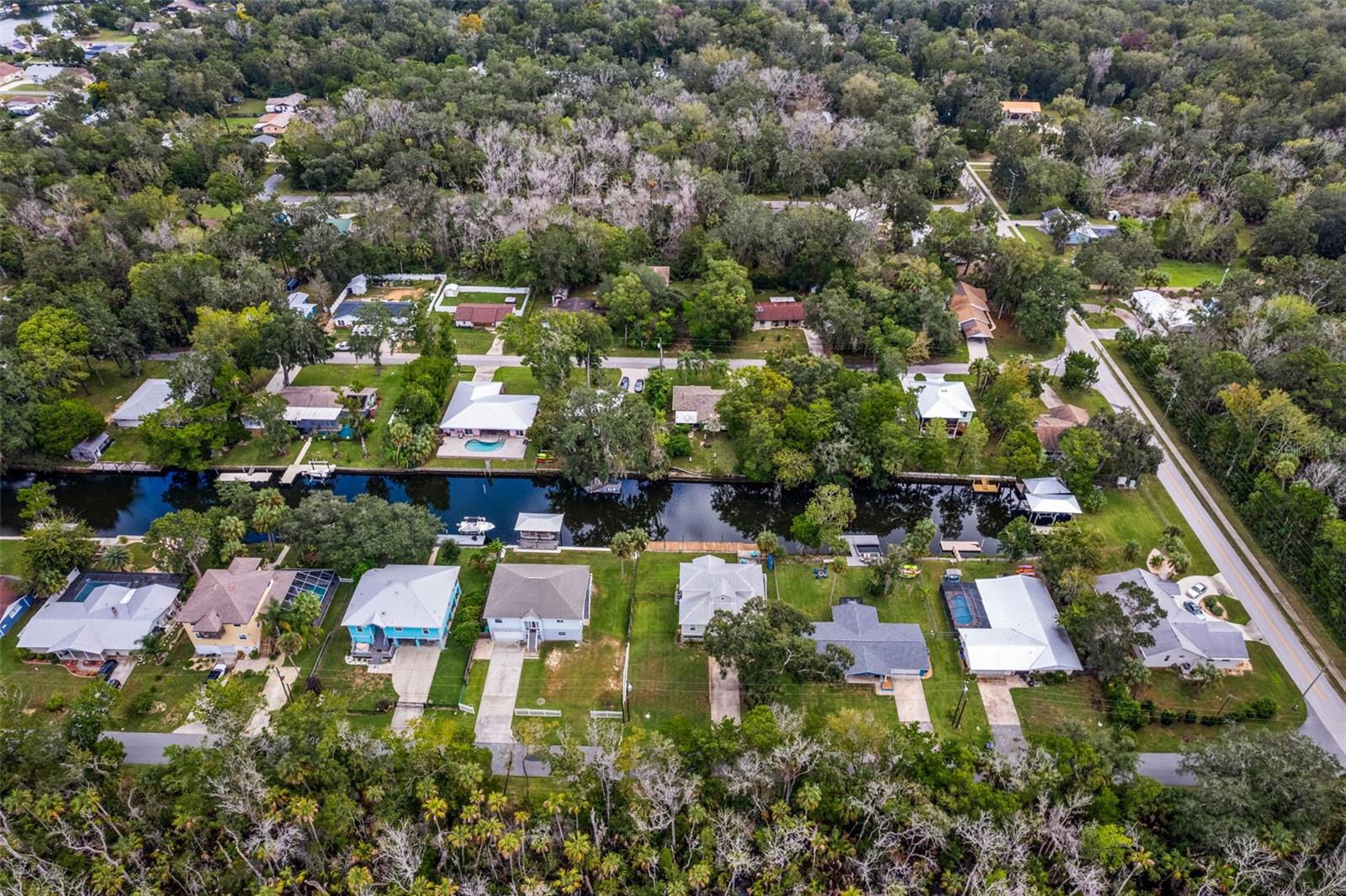 3625 N Suwannee Pt Property Photo 4