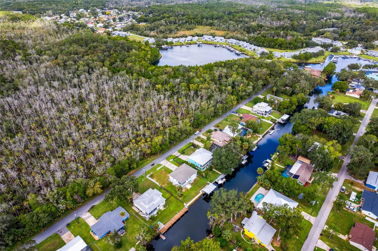 3625 N Suwannee Pt Property Photo 8