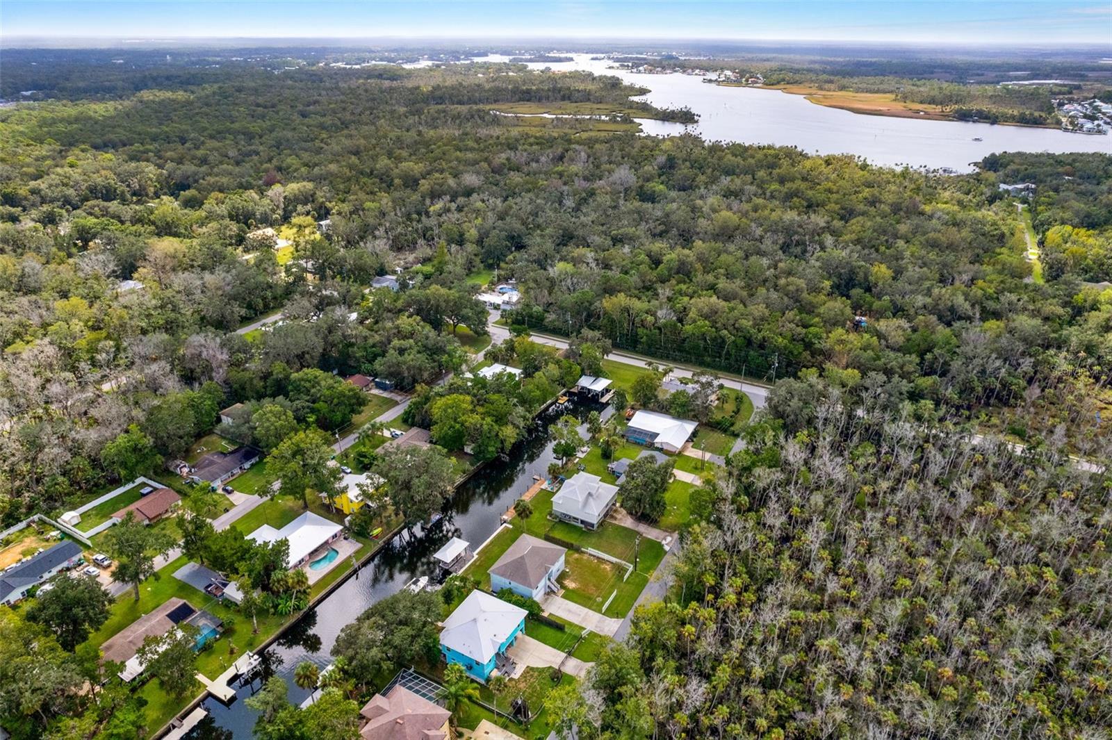 3625 N Suwannee Pt Property Photo 14