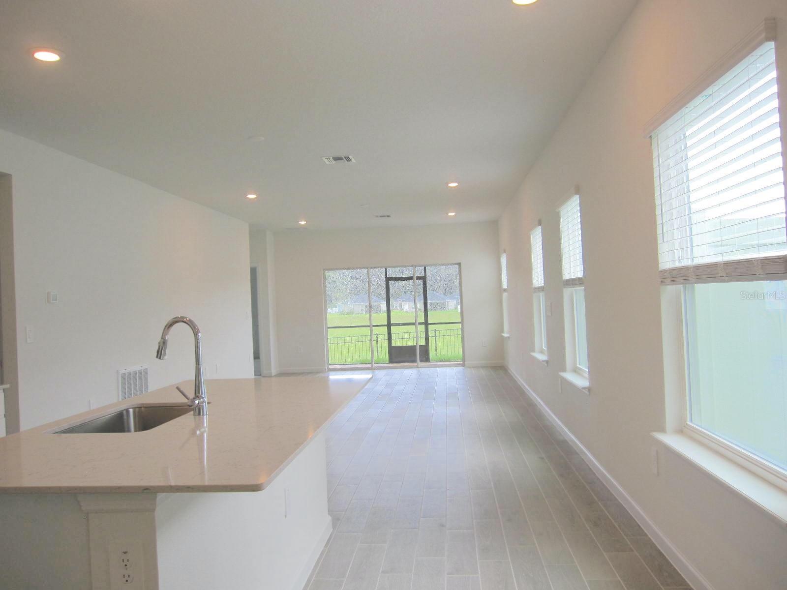 4494 Nw 14th Loop Property Photo 10