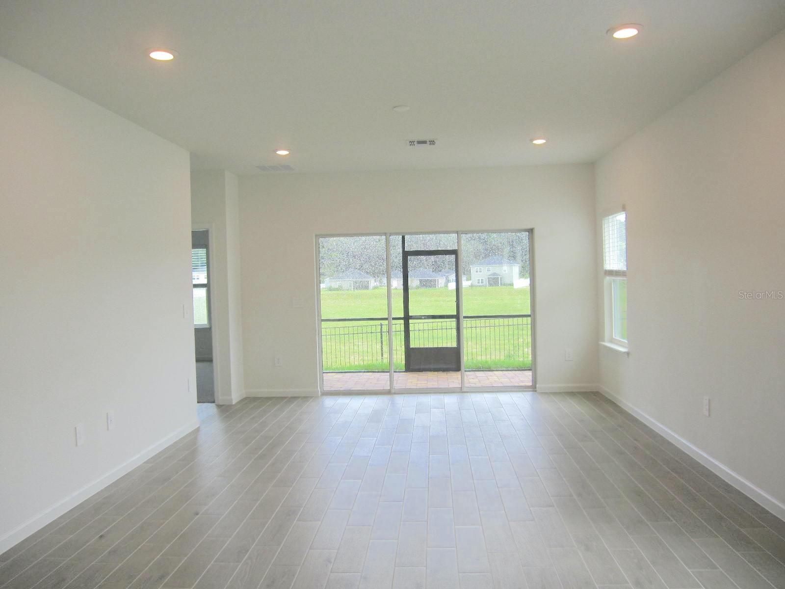 4494 Nw 14th Loop Property Photo 14