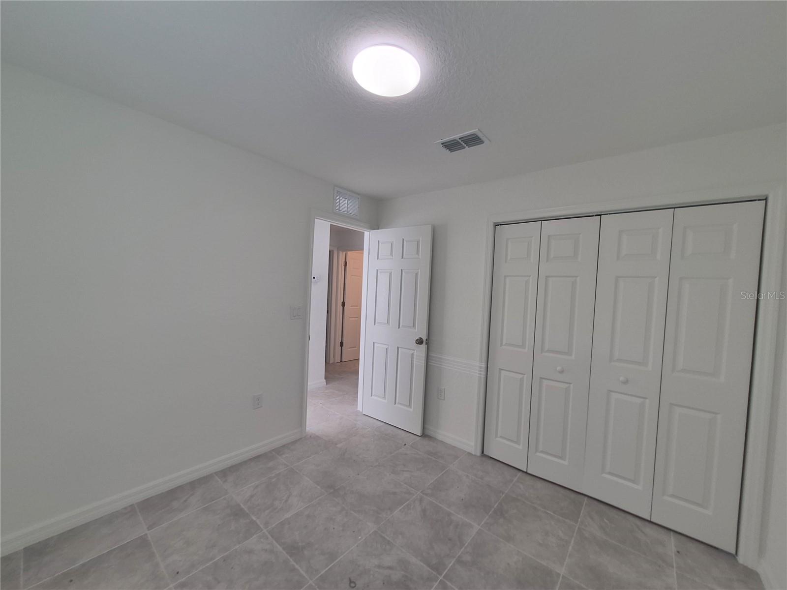 6 S Barbour St Property Photo 6