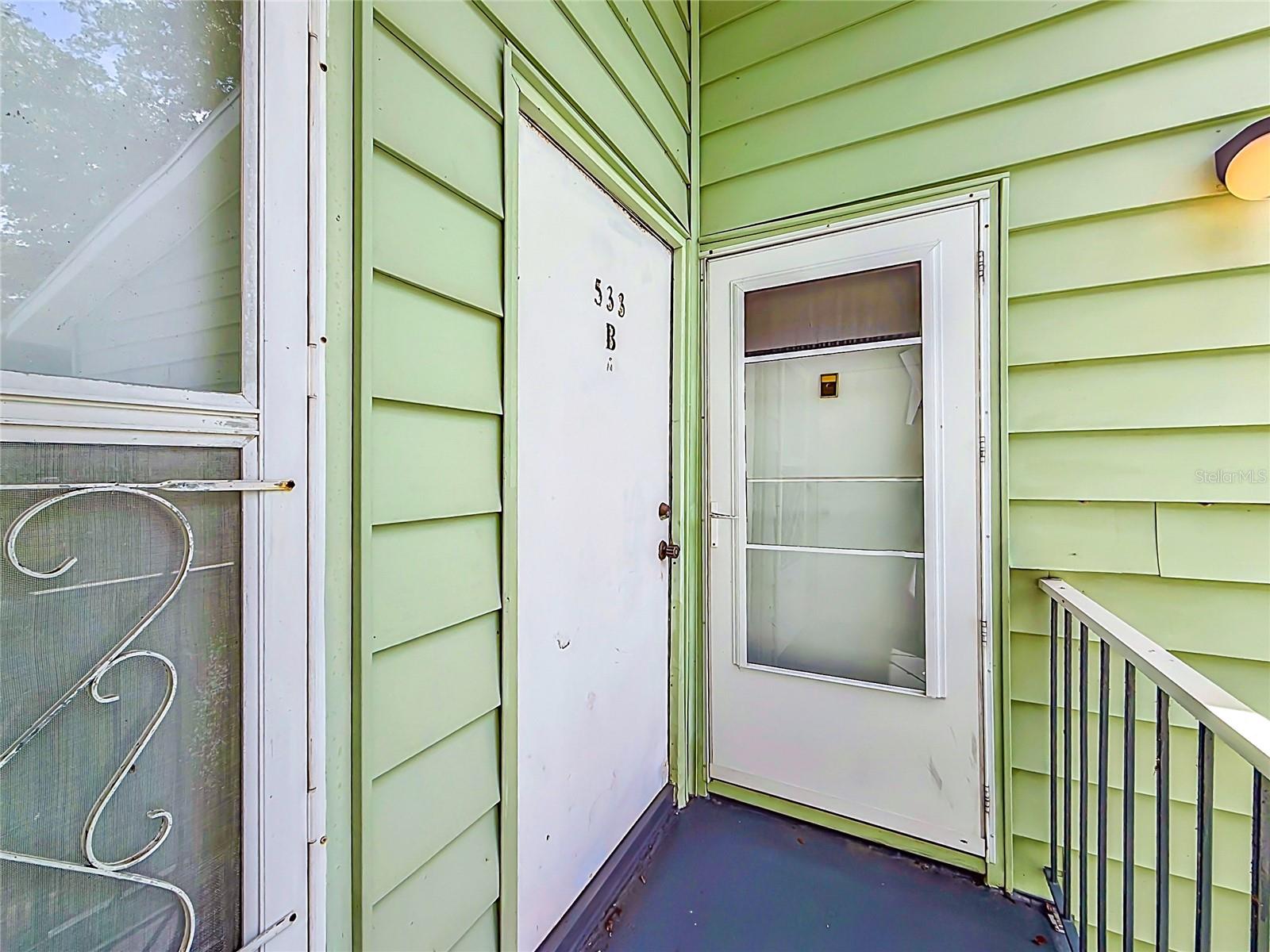 533 Midway Dr #b Property Photo 34