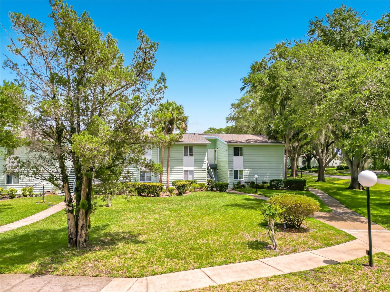 533 Midway Dr #b Property Photo 38