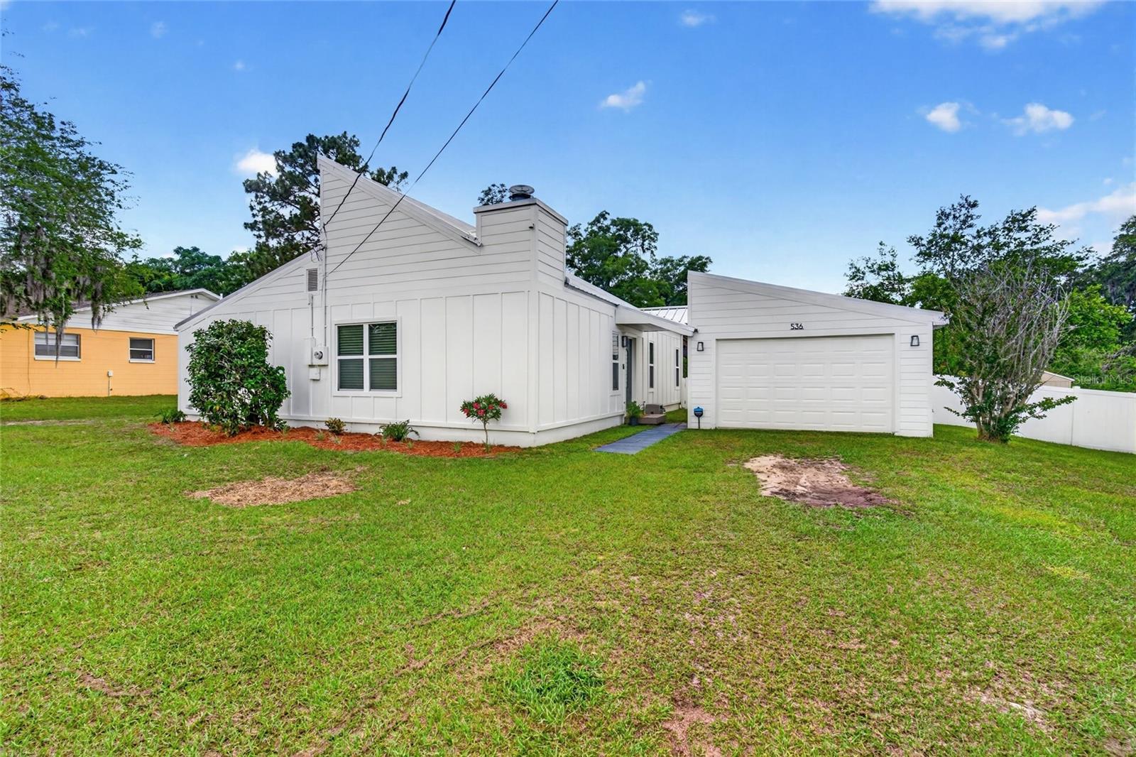 536 NE 43RD CT
