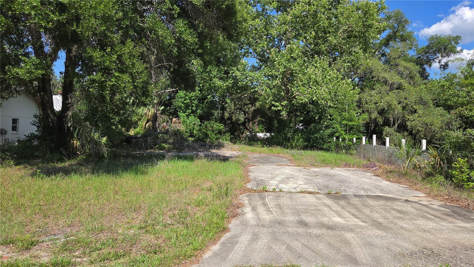 1195 N Haggerty Pt Property Photo 1