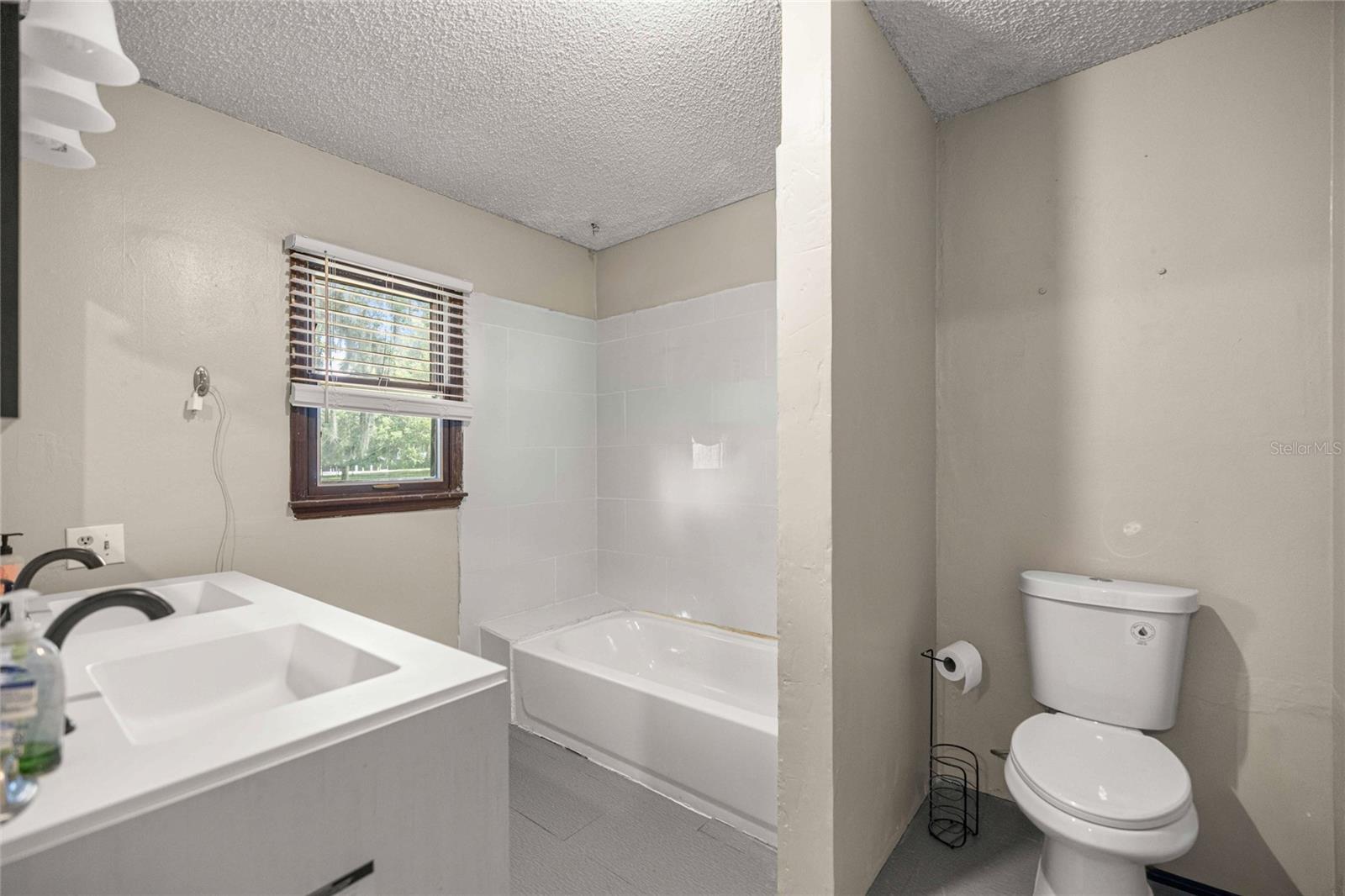 12670 N Us Highway 27 Property Photo 20