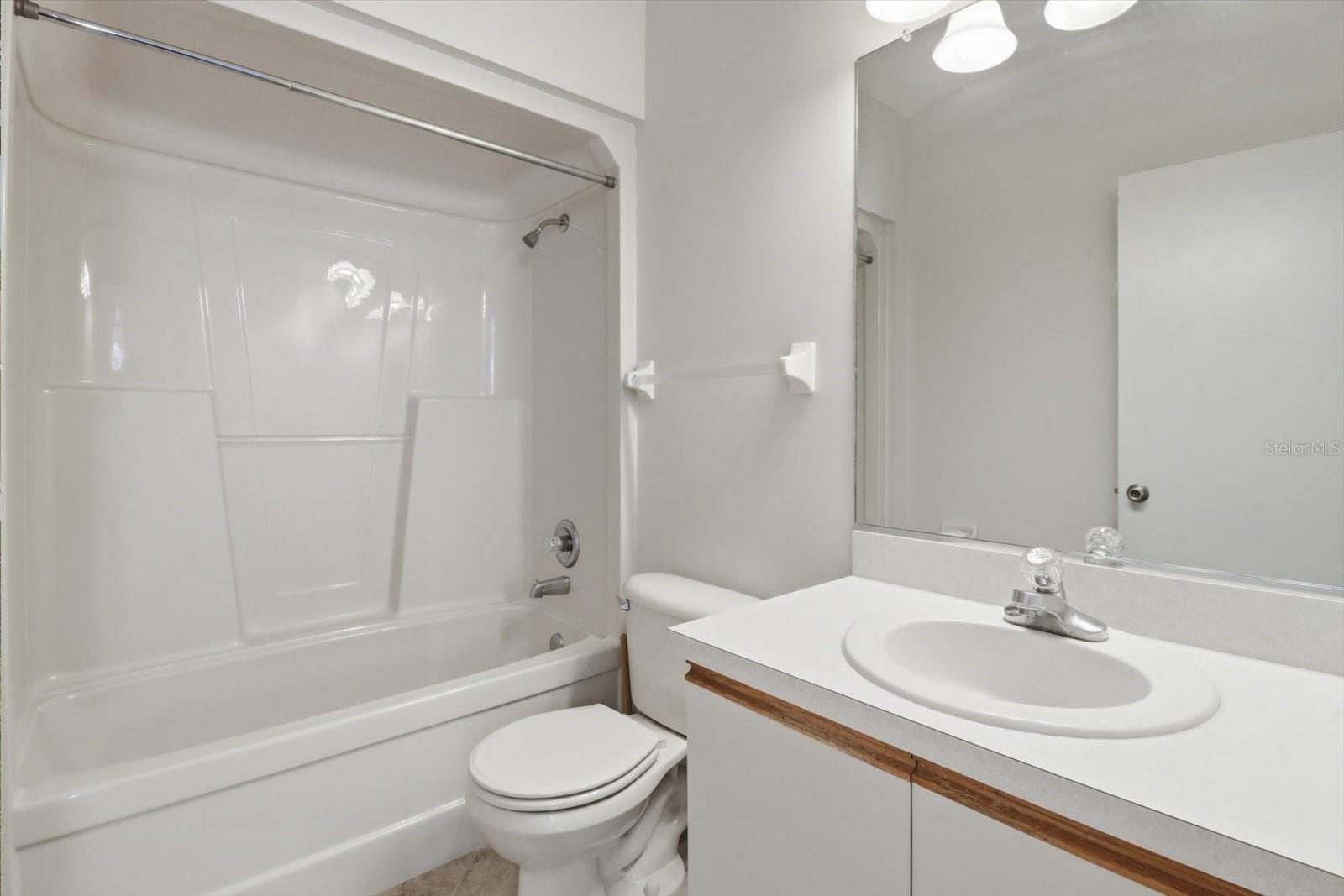 826 W Cockatiel Loop Property Photo 20