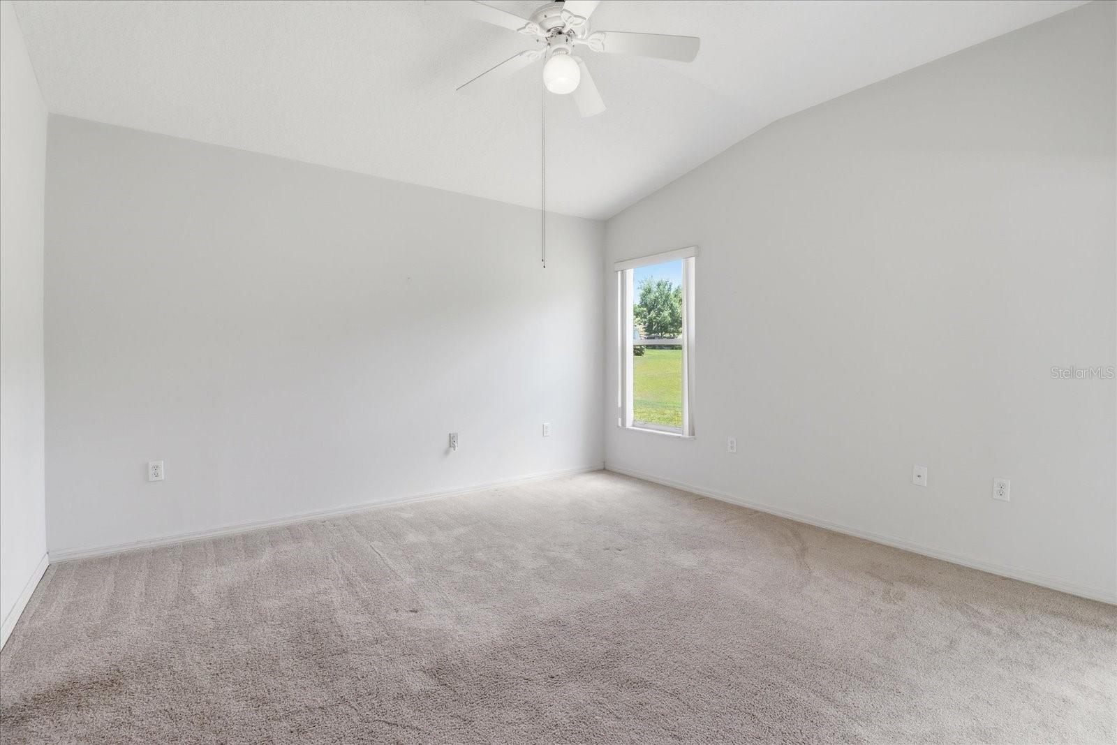 826 W Cockatiel Loop Property Photo 21