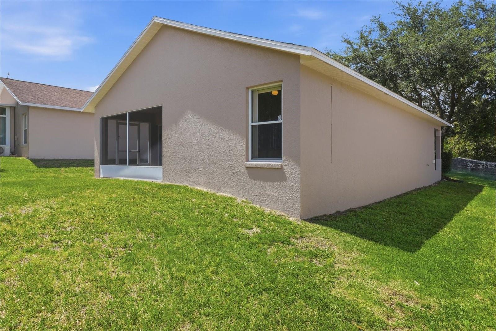 826 W Cockatiel Loop Property Photo 32