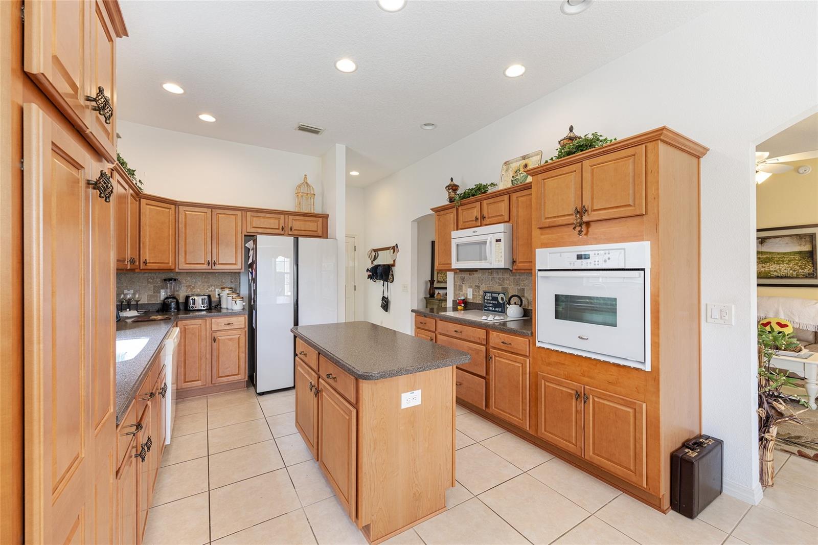 2047 Dunster Ct Property Photo 27