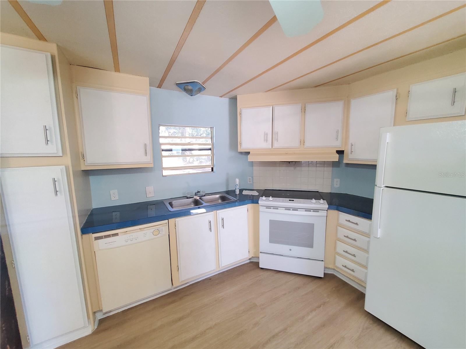 5415 S Doyle Ter Property Photo 15