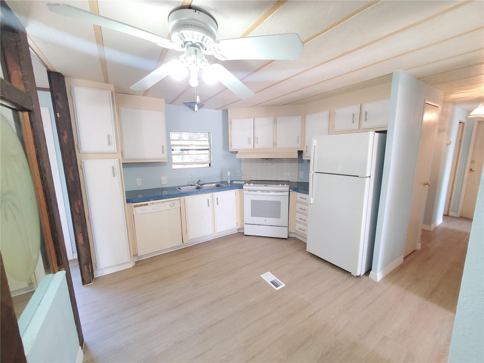 5415 S Doyle Ter Property Photo 16