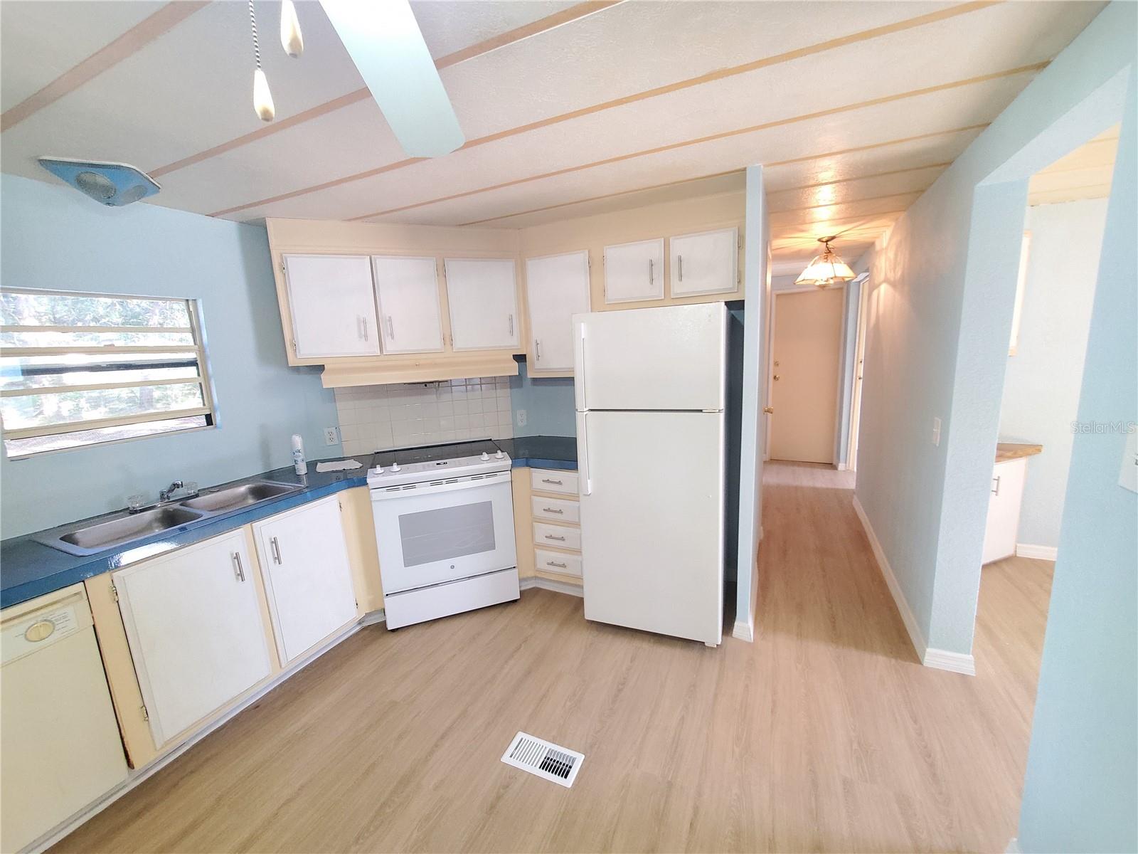 5415 S Doyle Ter Property Photo 17