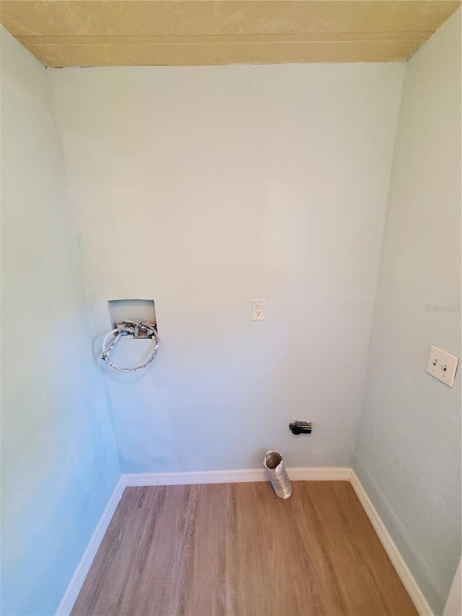 5415 S Doyle Ter Property Photo 32