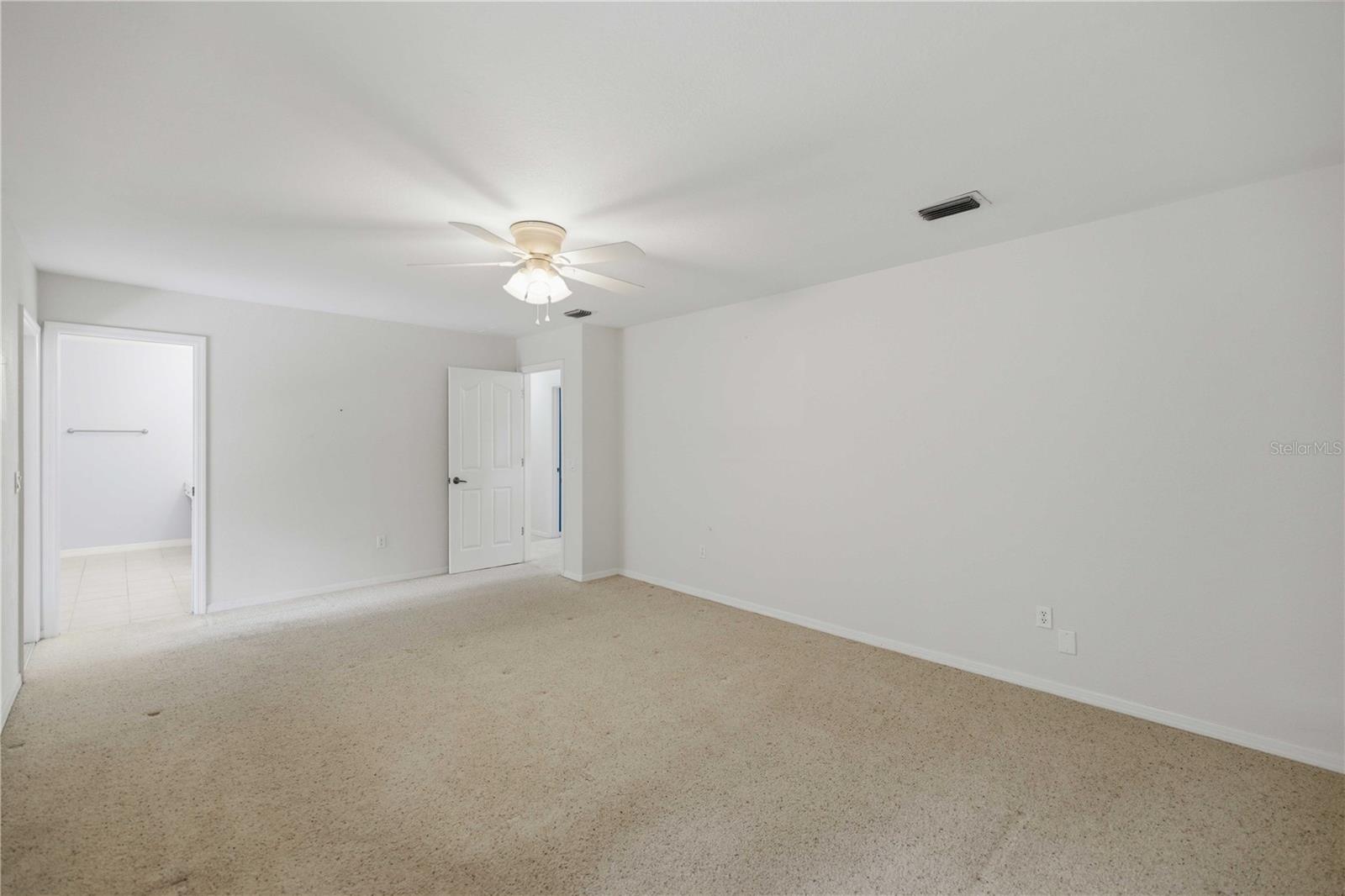 3015 Se 40th St Property Photo 32
