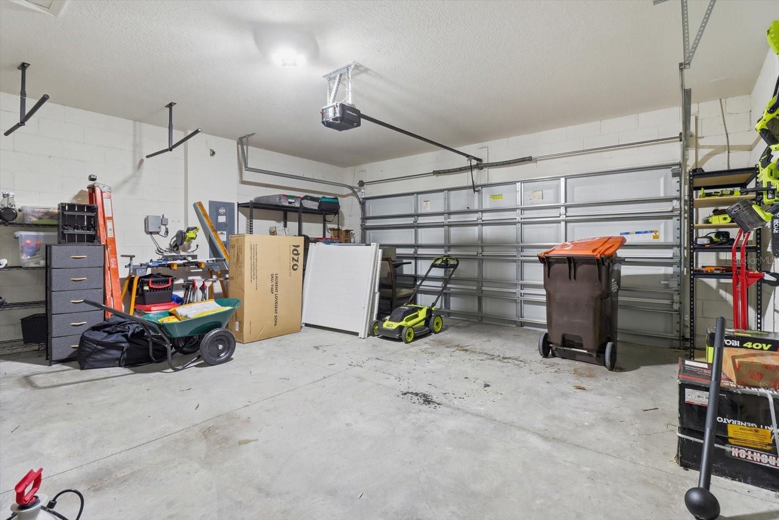 660 Hickory Course Loop Property Photo 34