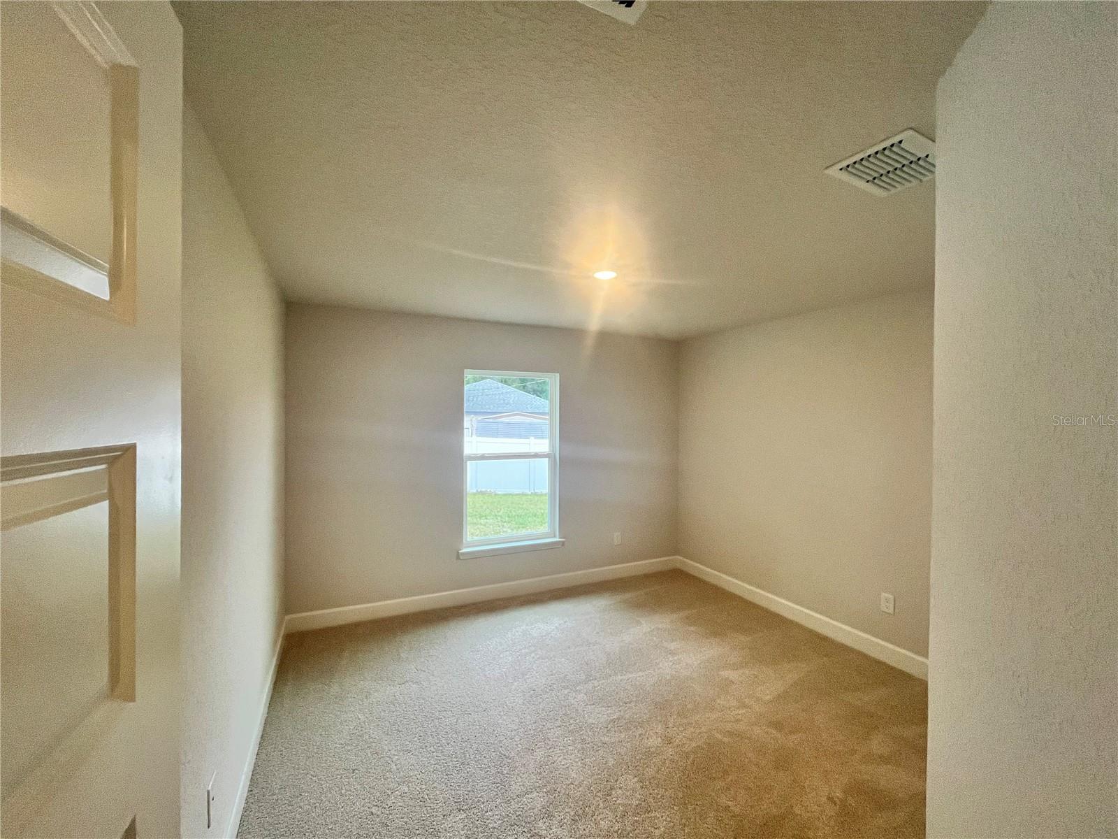 7 Bahia Pass Ln Property Photo 18