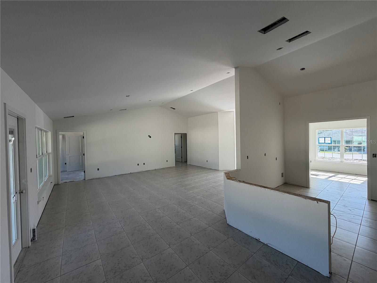 52 Hemlock Trl Property Photo 5