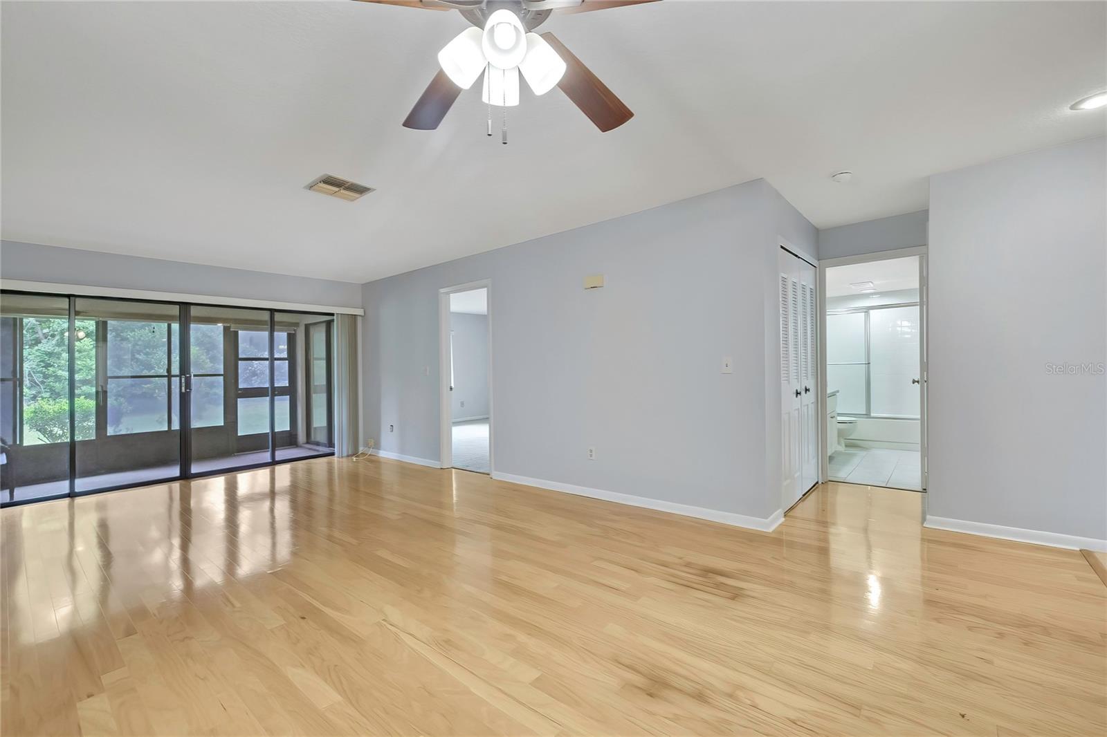 63 Douglas St #11 Property Photo 10