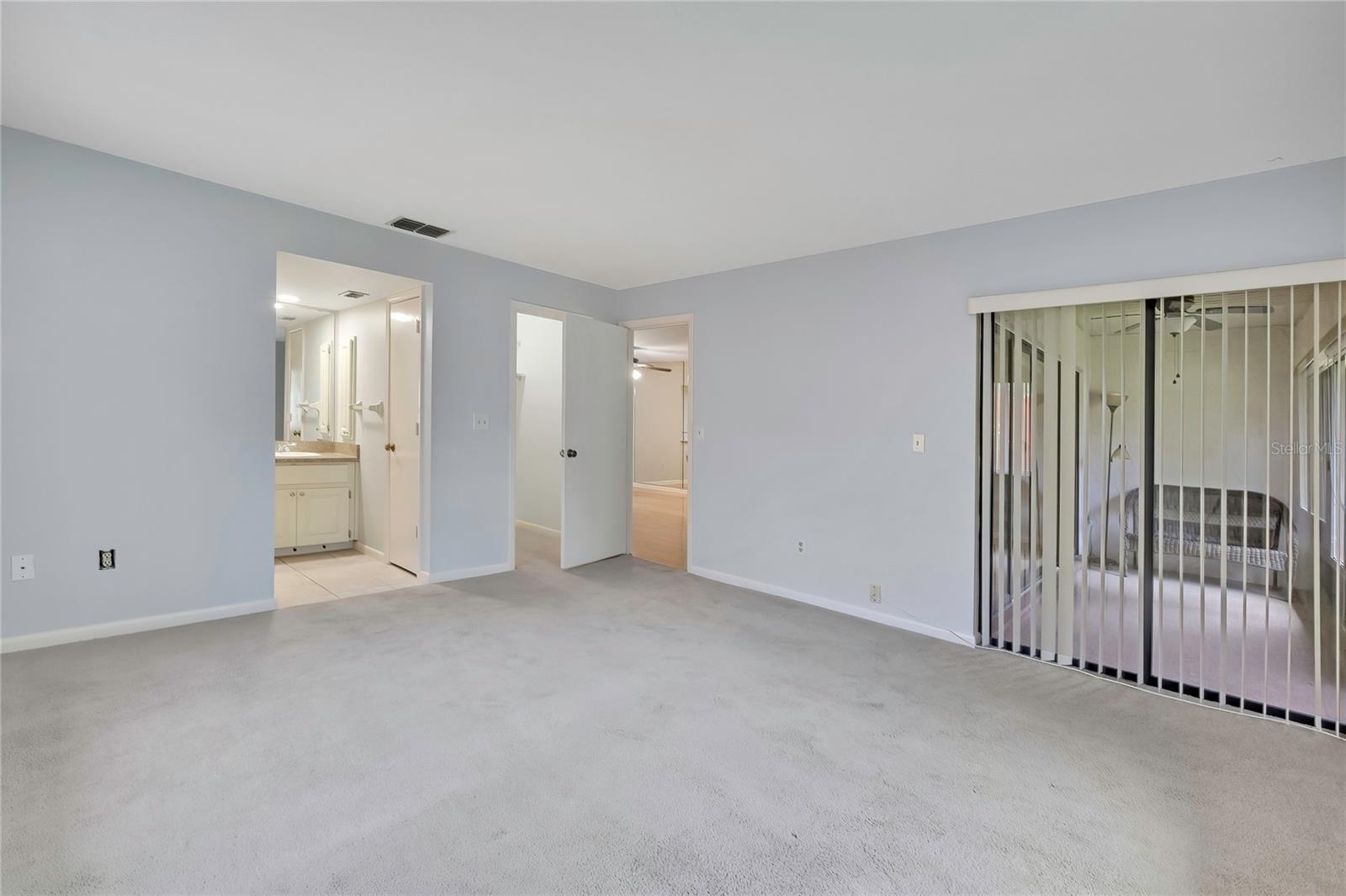 63 Douglas St #11 Property Photo 20