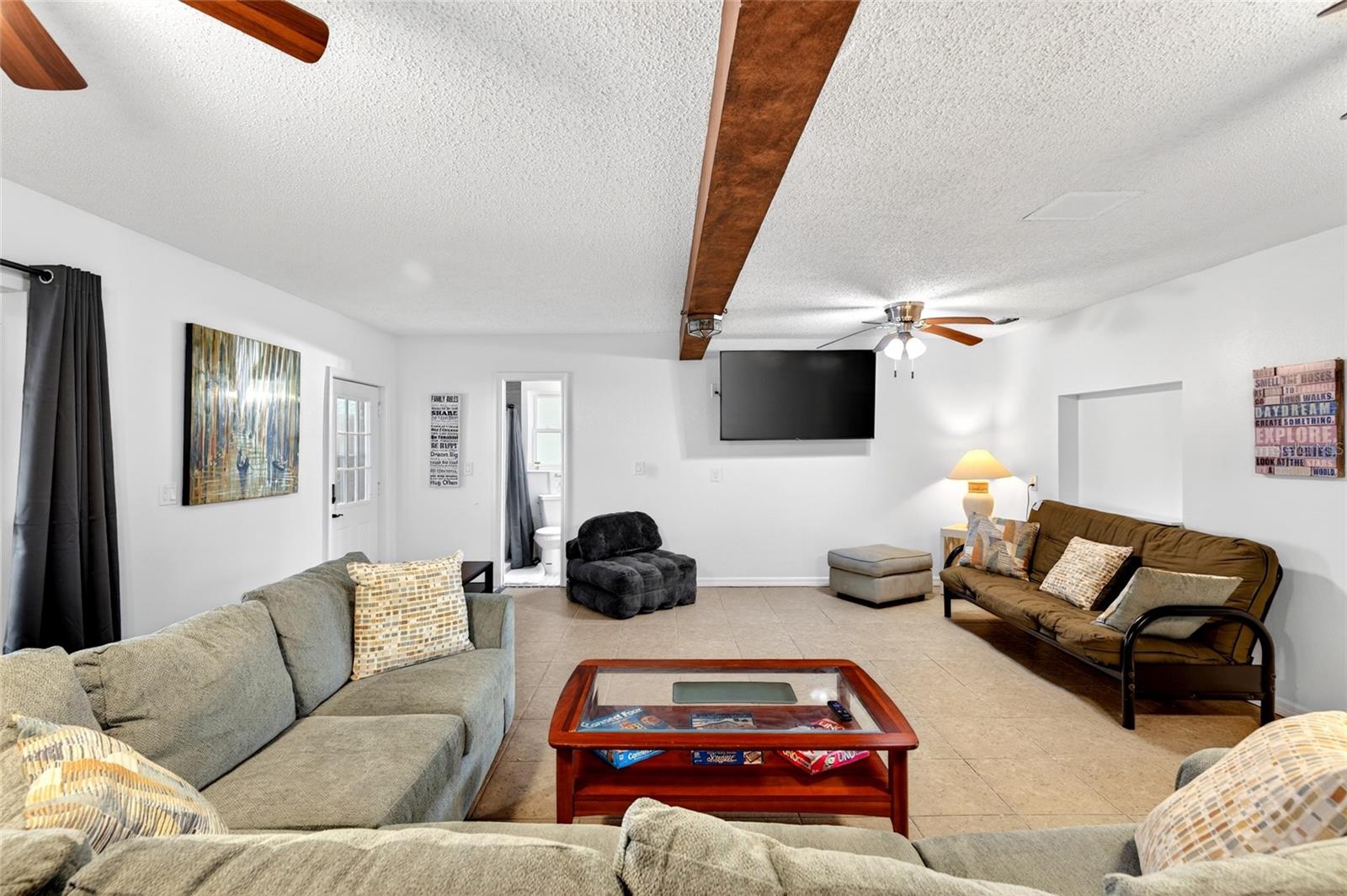 16206 Sea Pines Dr Property Photo 21