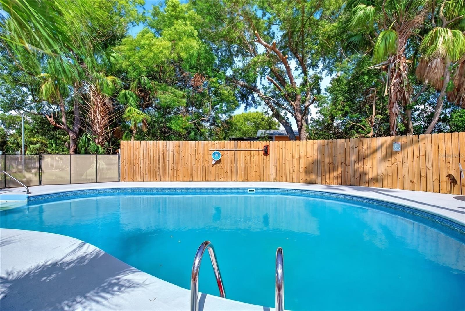 16206 Sea Pines Dr Property Photo 36
