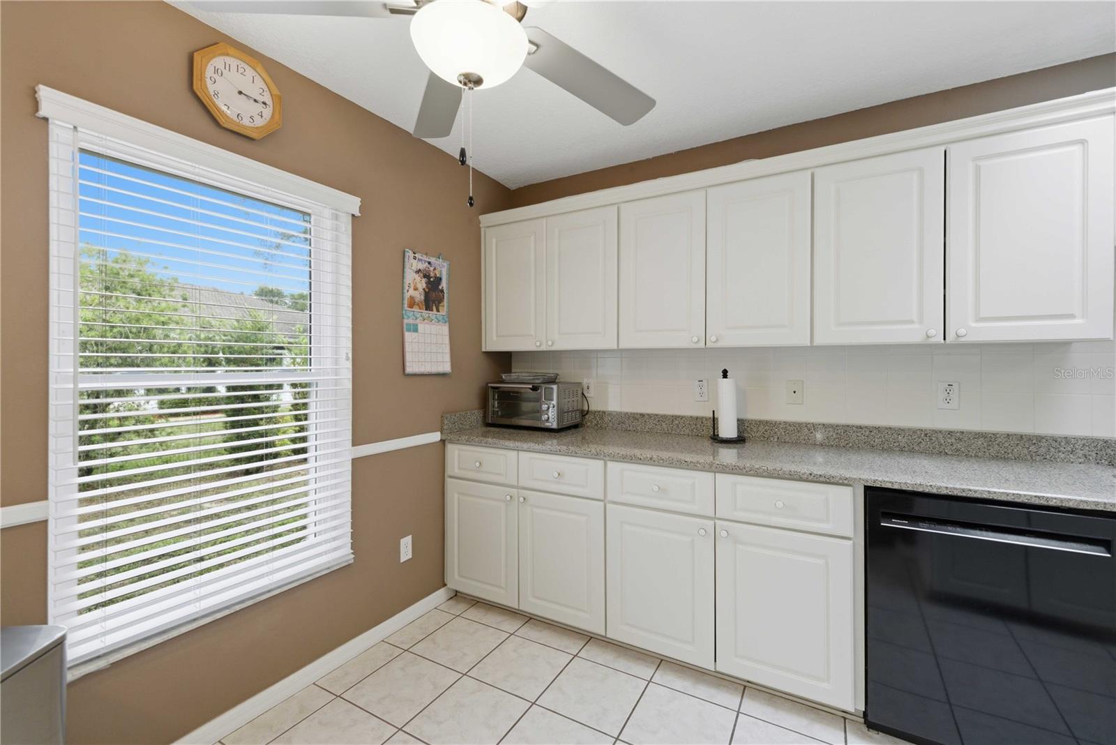8490 Sw 60th Ct Property Photo 10