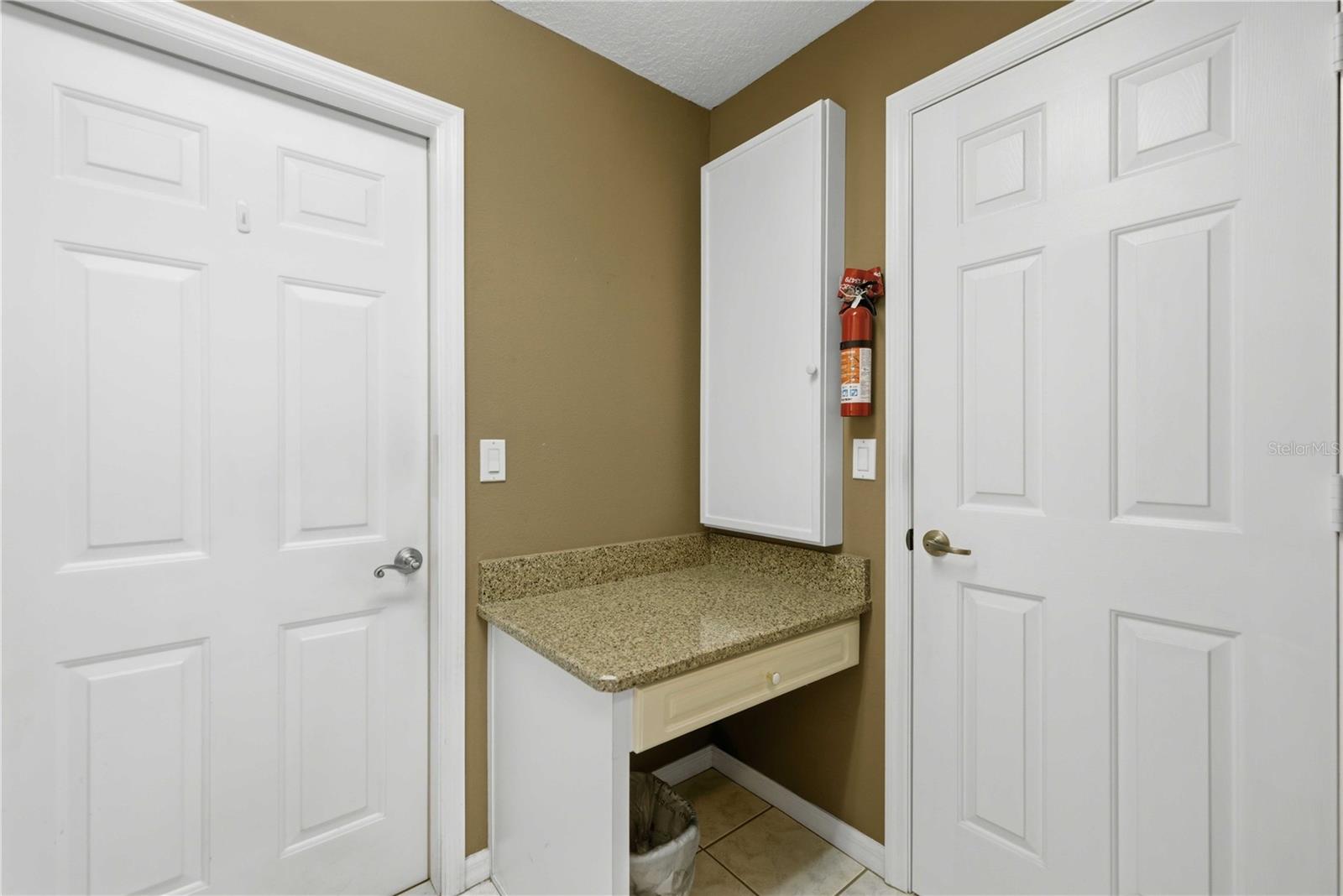 8490 Sw 60th Ct Property Photo 14