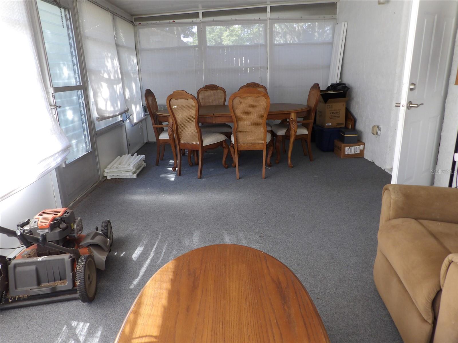 507 Lake St Property Photo 10