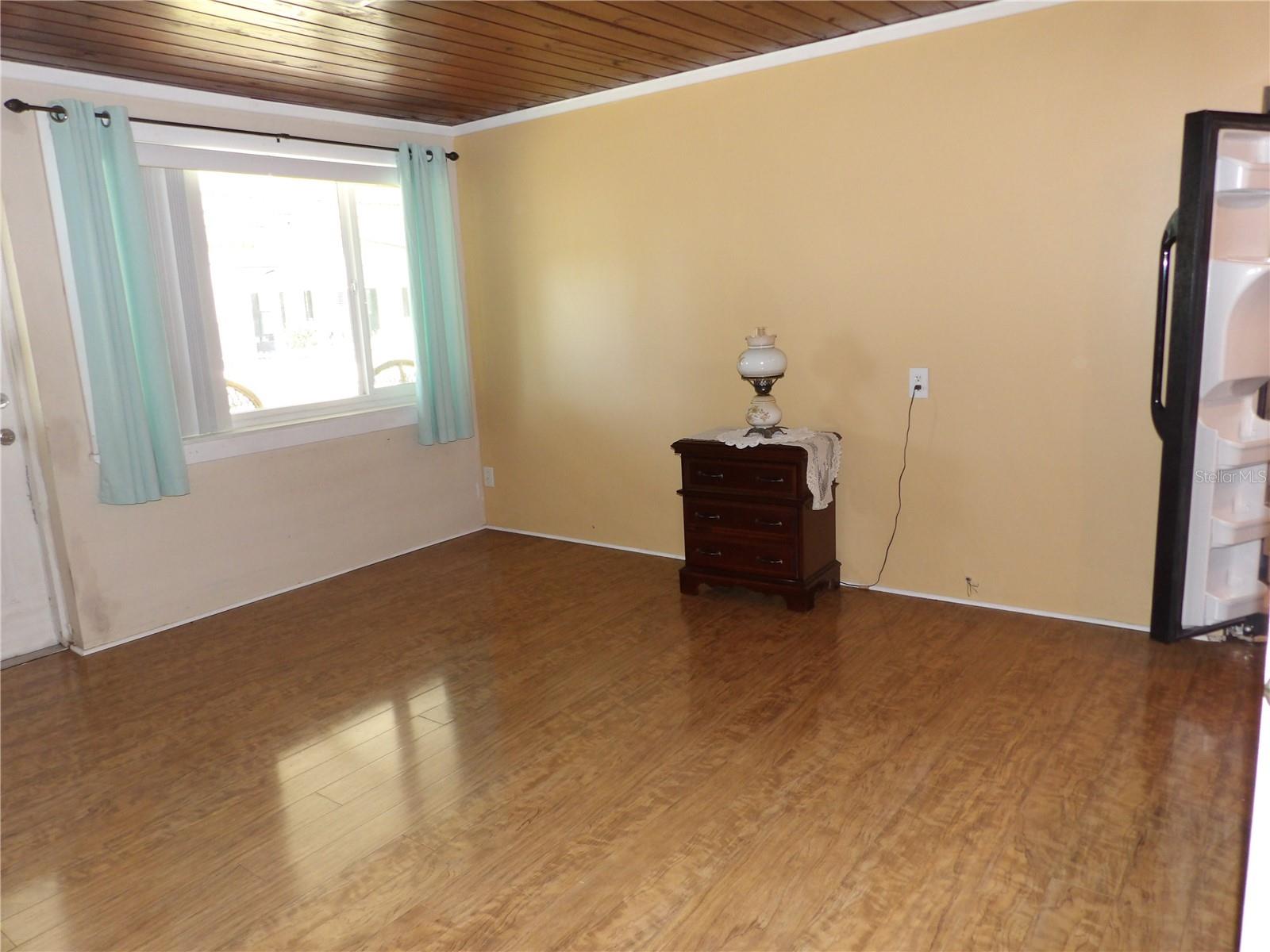 507 Lake St Property Photo 22