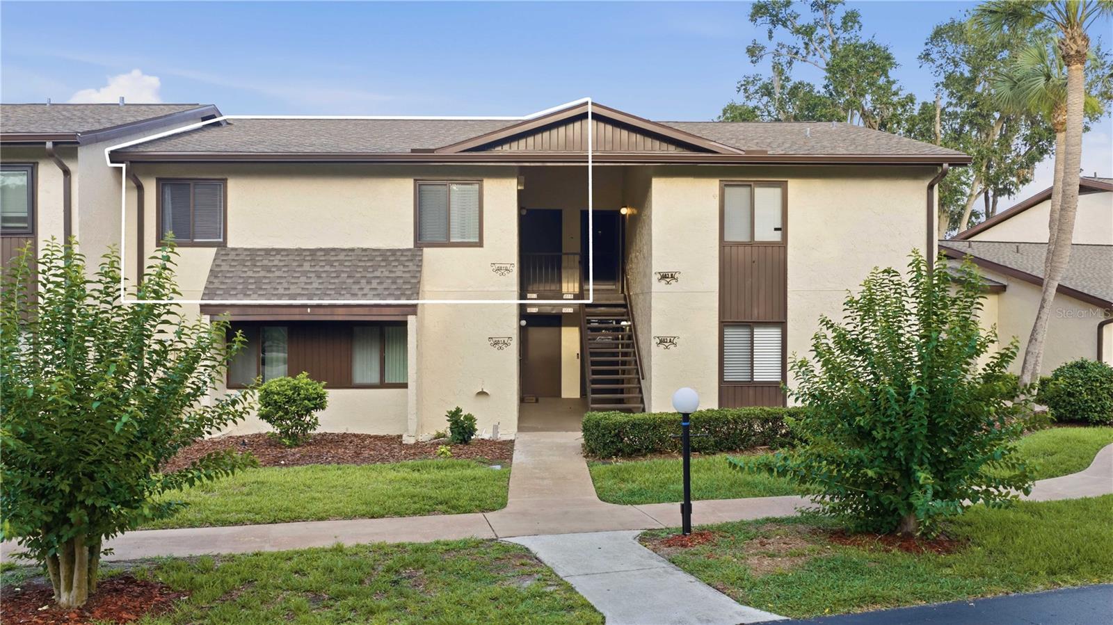 681 Midway Dr #b Property Photo 1